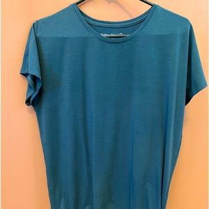 NWOT OUTDOOR VOICES Sweatee Tie T-shirt - MEDIUM